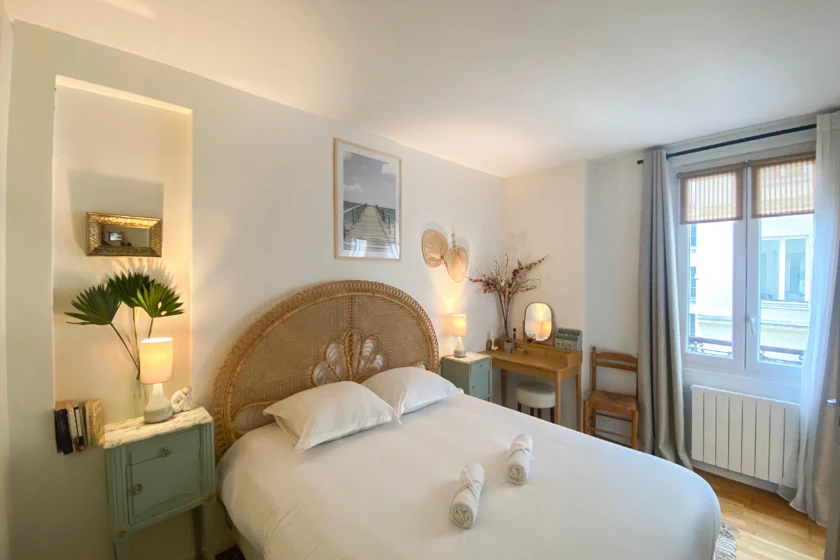 bedroom1