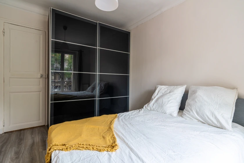 bedroom1